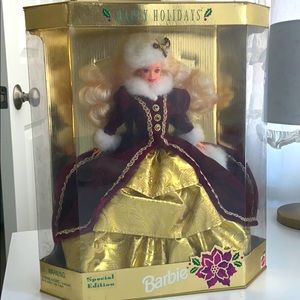Rare Happy Holidays Barbie, 1996 Special Edition!